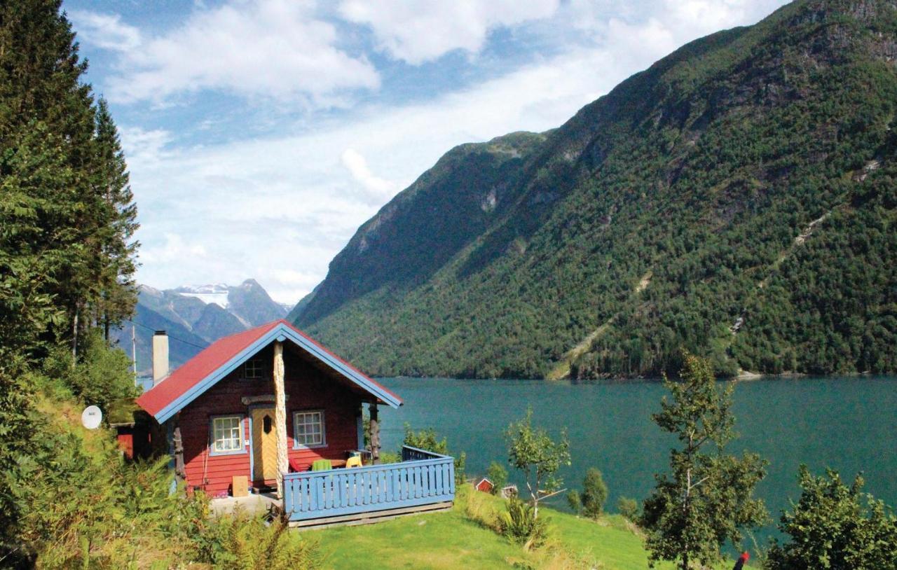 Cozy Home In Fjaerland With House A Mountain View 외부 사진